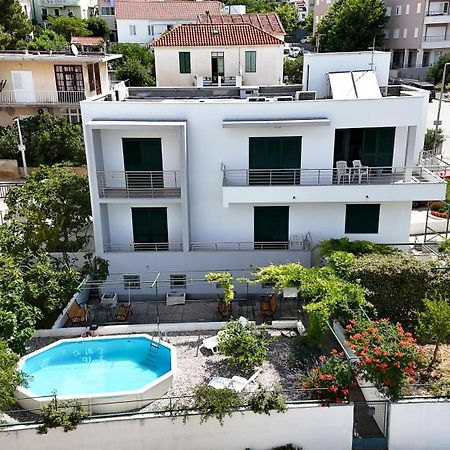 Apartments Turtle Gardens Makarska Exterior foto